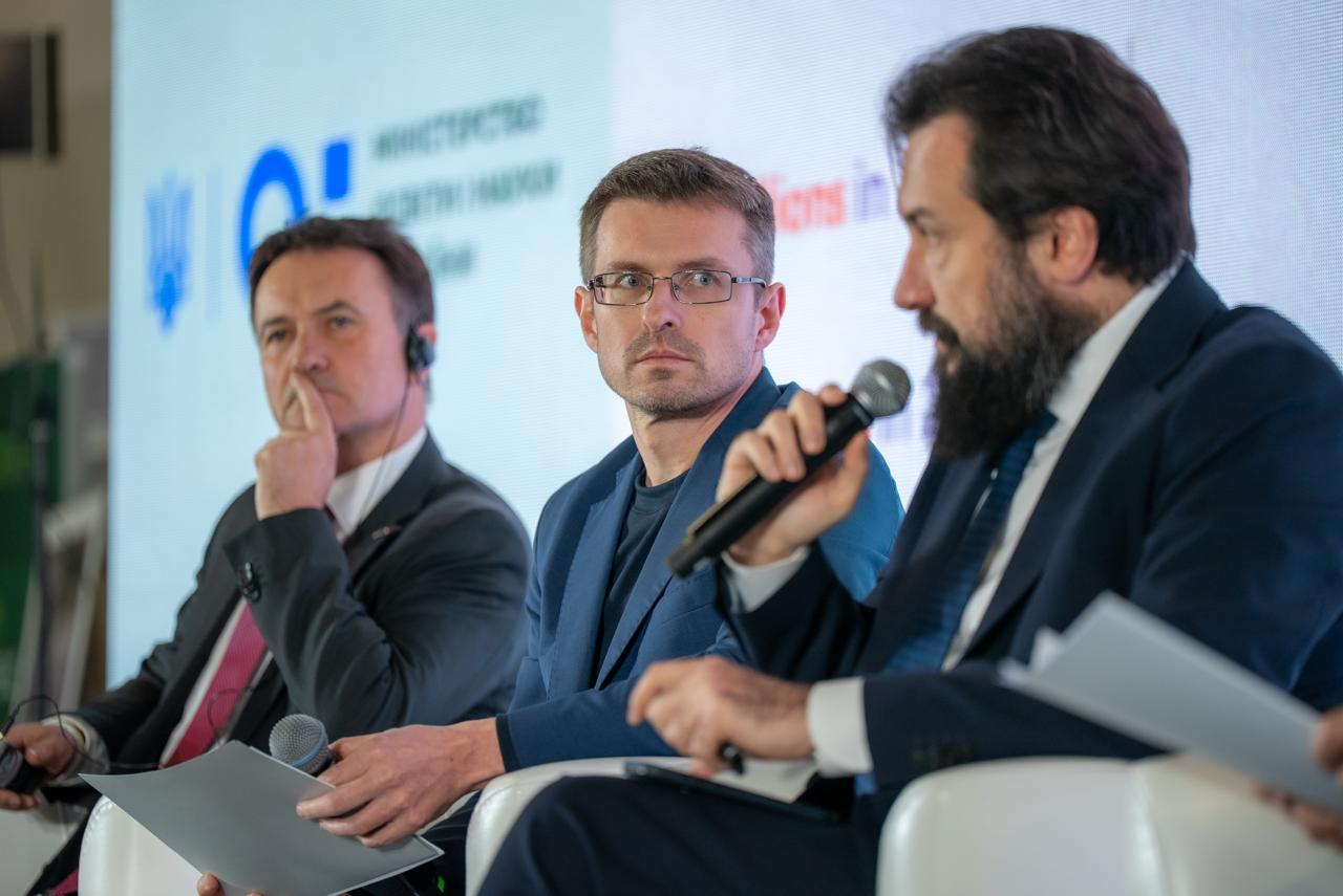 Учасники саміту з продовольчої безпеки «Food from Ukraine»