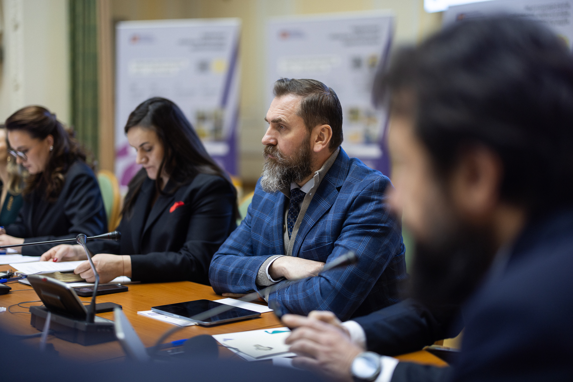 Учасники підсумкового засідання щодо реформи шкільного харчування